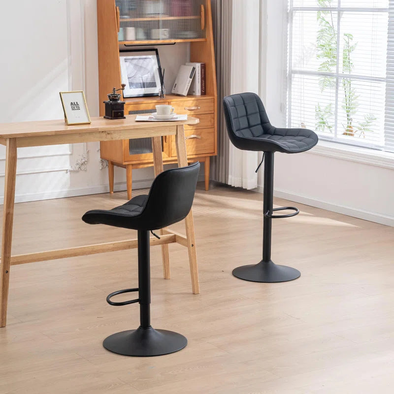 Wolt Bar Stool
