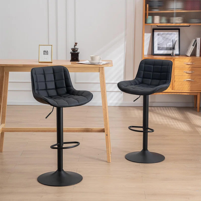 Wolt Bar Stool